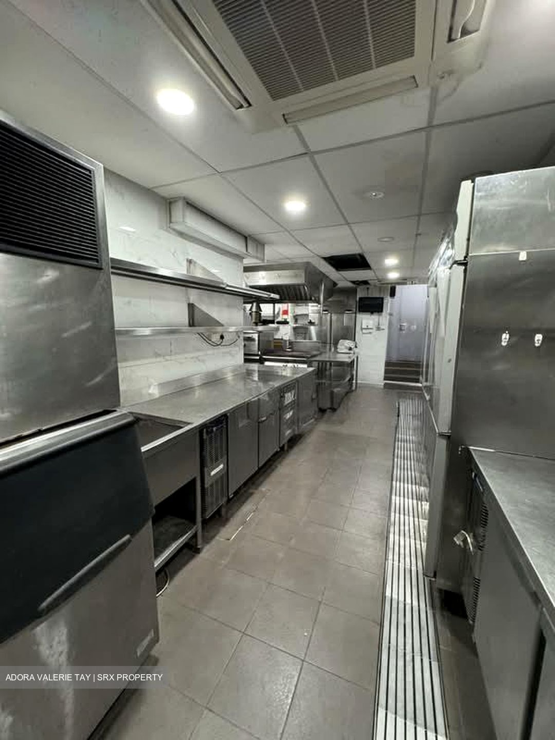 Mohamed Sultan Road (D9), Shop House #532144491